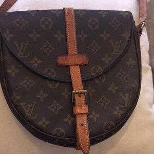 Authentic Louis Vuitton Chantilly (Repaired)